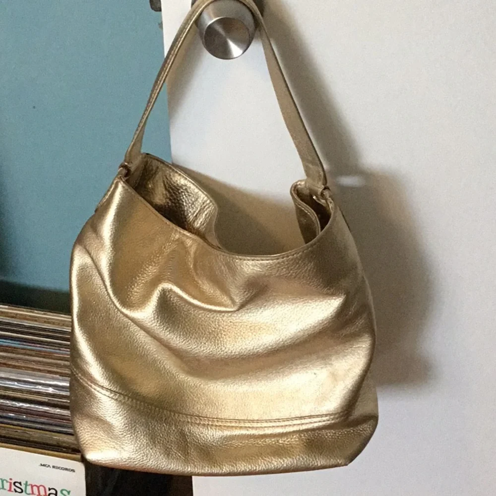 Michael Kors gold leather bag - Picture 2 of 6